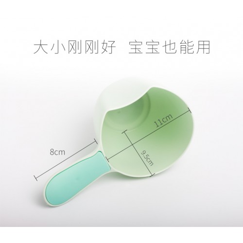 10 PCS Baby bath small water spoon water scoop plastic thickening shampoo Cup children bath spoon